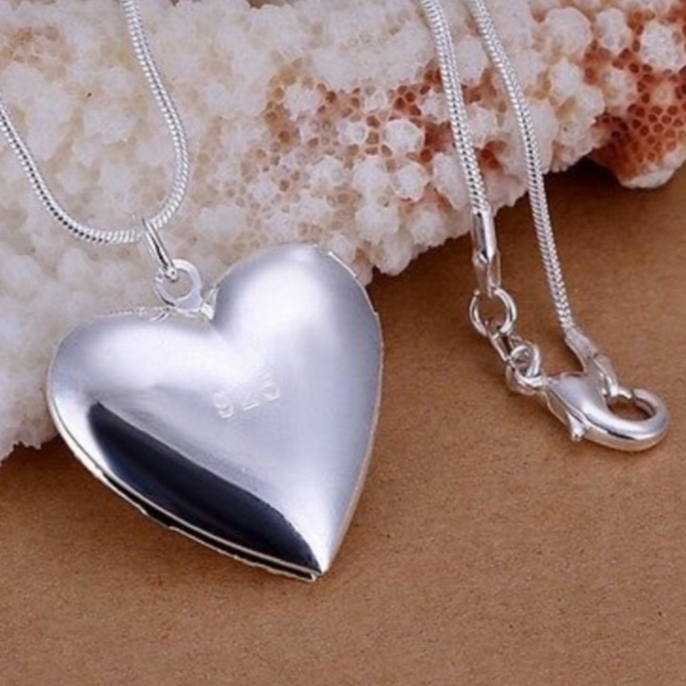 NEW Stamped 925 Sterling Silver β€οΈ Necklace - Picture 2 of 2